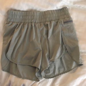 Paragon Yuna Shorts- High Rise